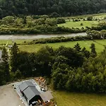 Chalet Tukhlya