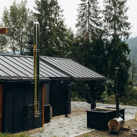 Chalet Tukhlya *