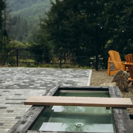 Chalet Tukhlya