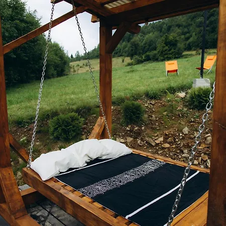 Chalet Tukhlya 샬레 *