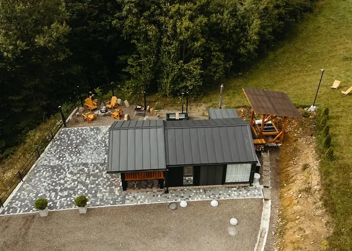 Chalet Tukhlya Chalé