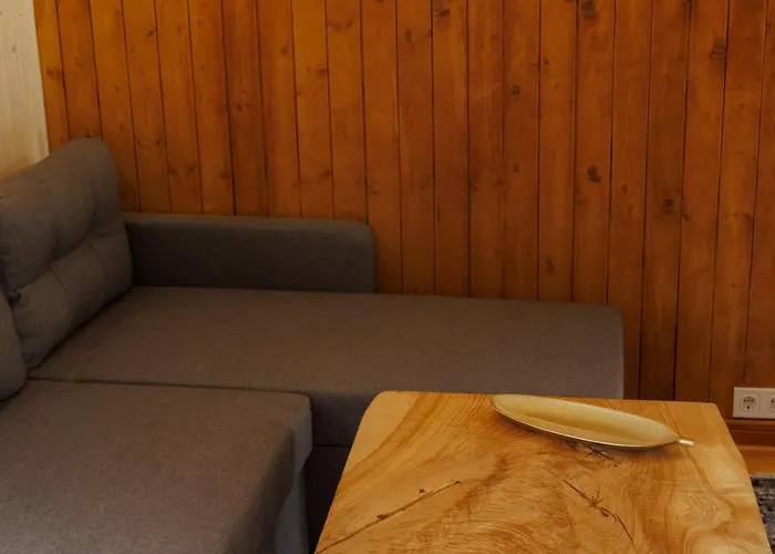Chalet Tukhlya Chalé