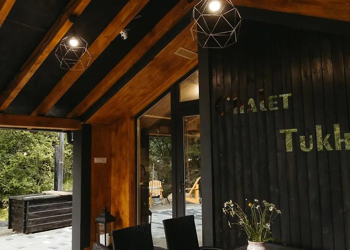 Chalet Tukhlya Chalé *